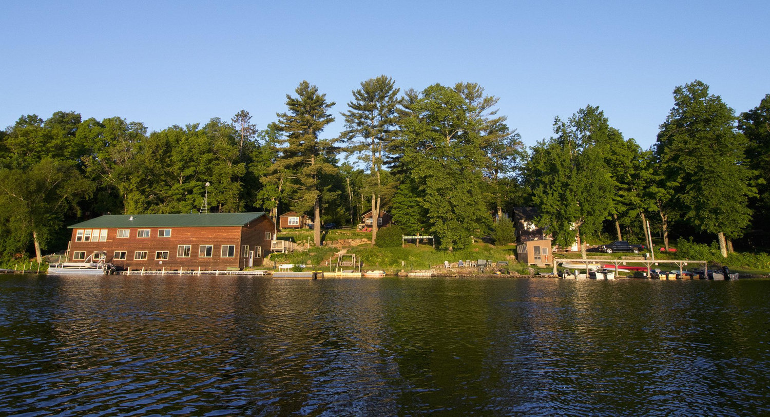 The Wedding Website of Amanda Caneff and Dylan Peterson