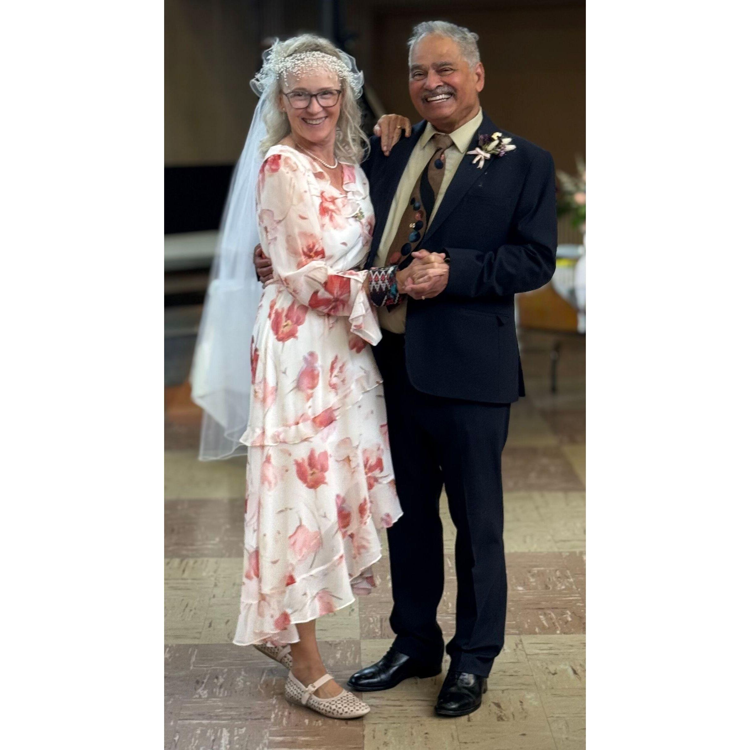 Leonard and Anita's first wedding dance!
