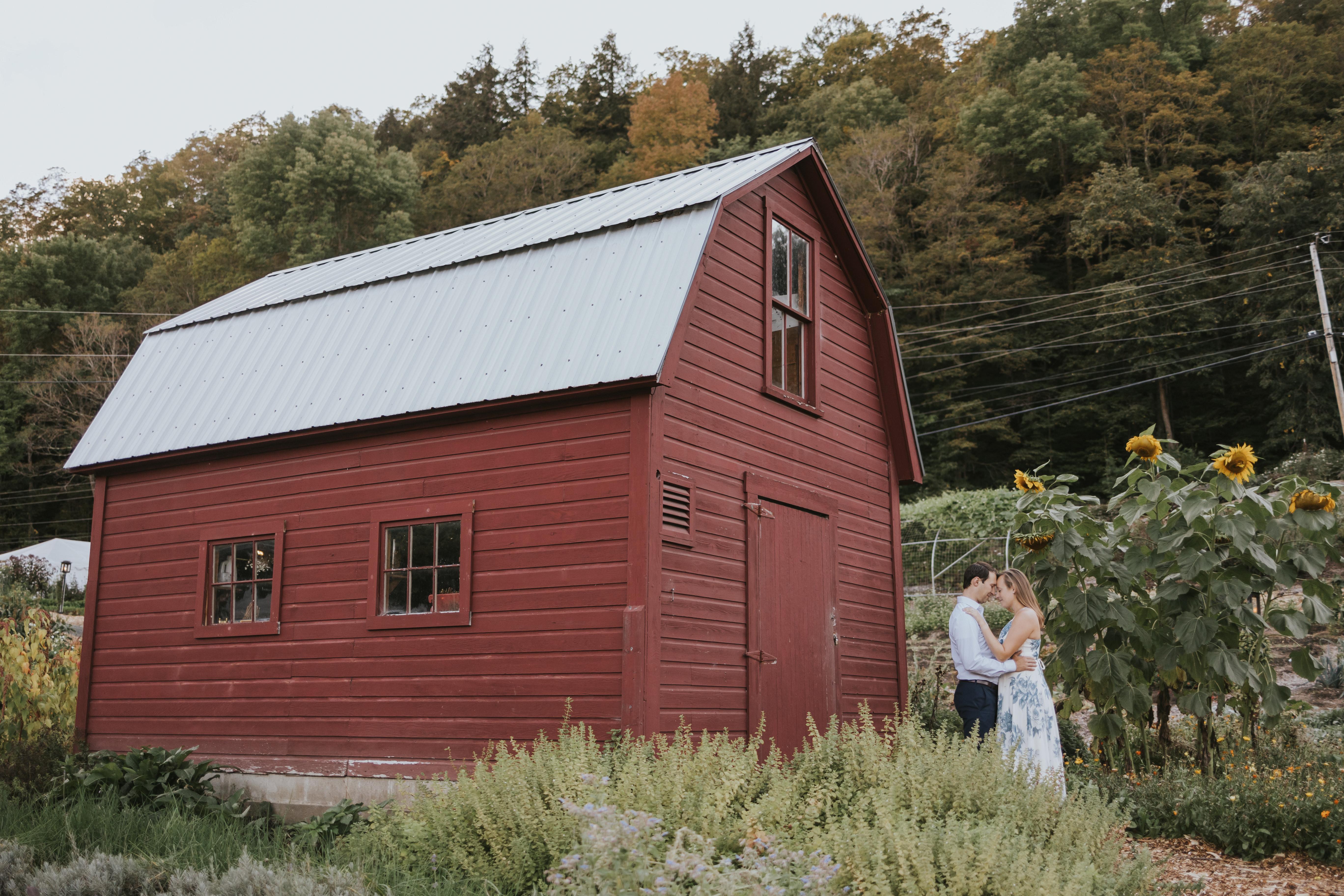 The Wedding Website of Jordan McKinley and Dan Grande
