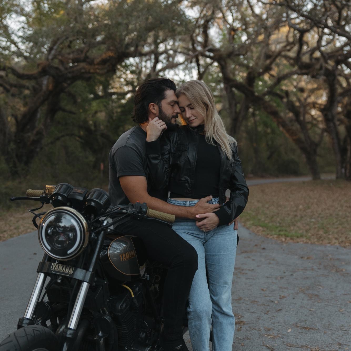 Fun photo shoot with Alejandros new motorcycle!