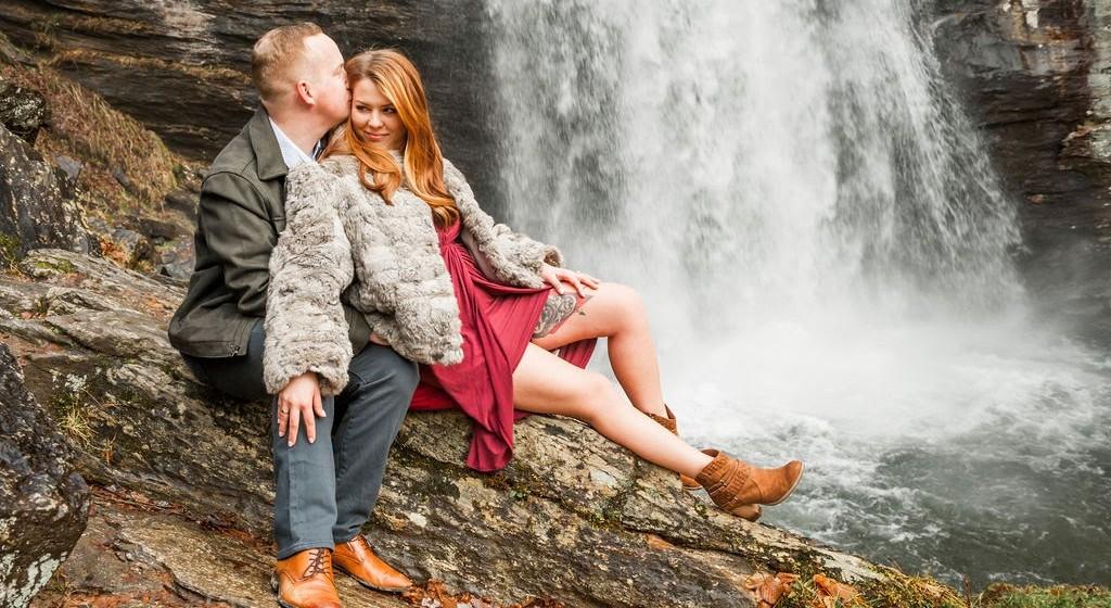 The Wedding Website of Emily Rhinier and Ross Wisnewski