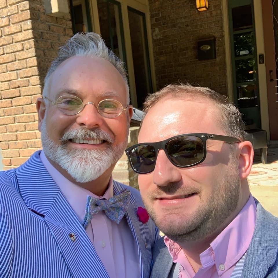 Justin M. Laffoon and Craig J. Cox's Wedding Website, image size:960x960