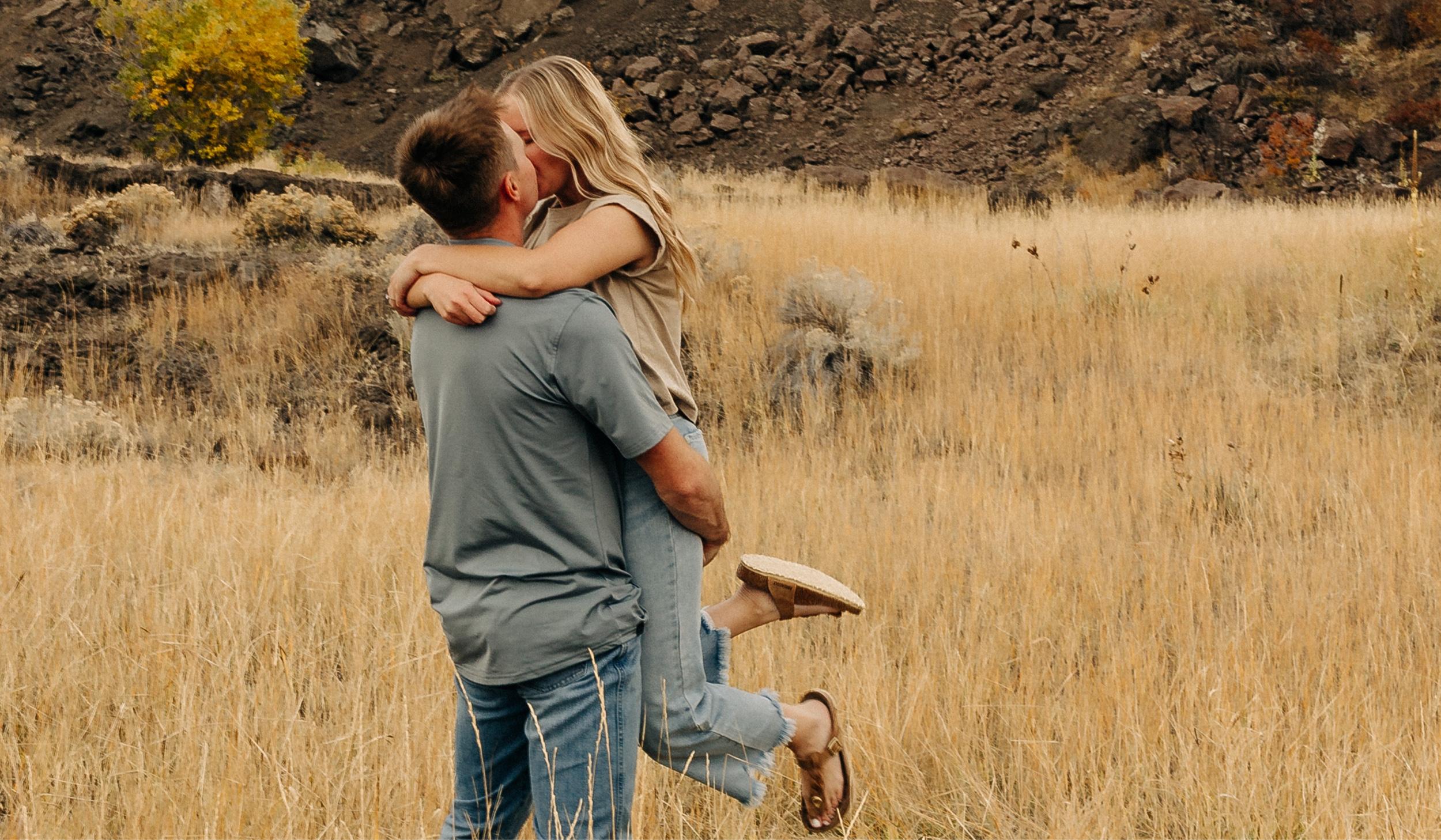 The Wedding Website of Katie Finck and Riley Annis