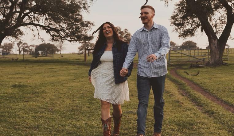 The Wedding Website of Daria Nutt and Grayson Nutt
