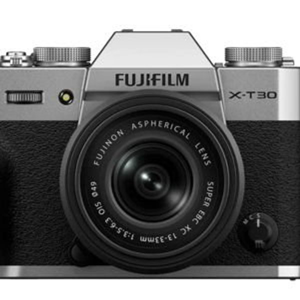 Fujifilm - X-T30 III Body with XC13-33MMF3.5-6.3 OIS lens Kit 6K Video - Silver