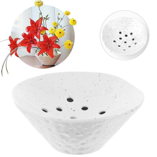 Elifinds Flower Frogs Ceramic Vase Bowl Japanese Floral Arrangement Stem Holder Ikebana Pin Shaper Plant Supplies Flower Pot Lotus Pod Shaped Container (White with speckles)