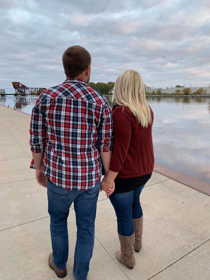 I want to hold your hand forever.