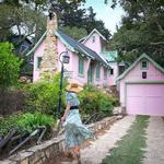Fairy Tale Houses of Carmel by the Sea Tour