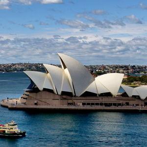 Honeymoon: Sydney Opera House Tour