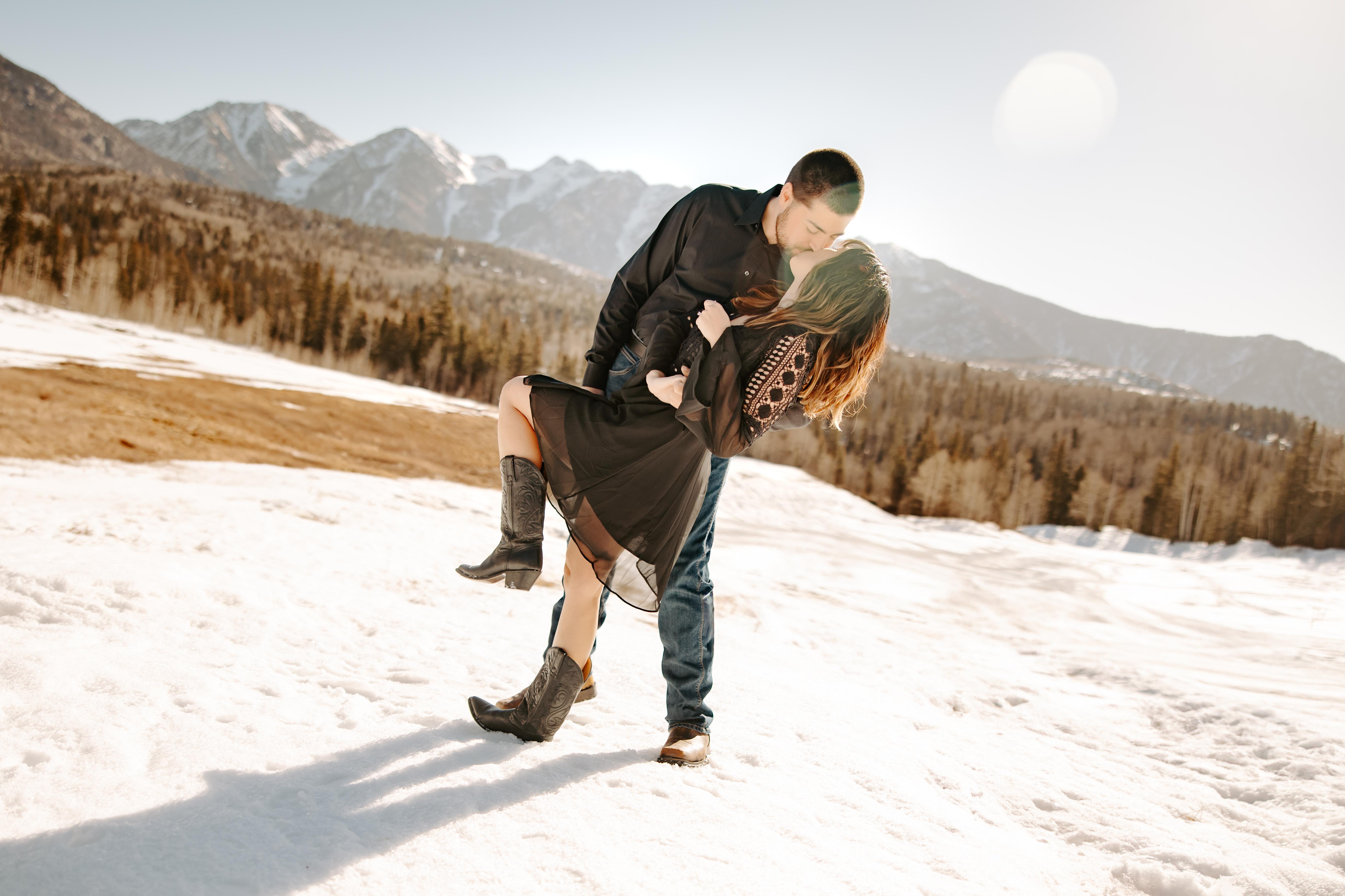 The Wedding Website of Jennifer Latham and Stephen Keeley