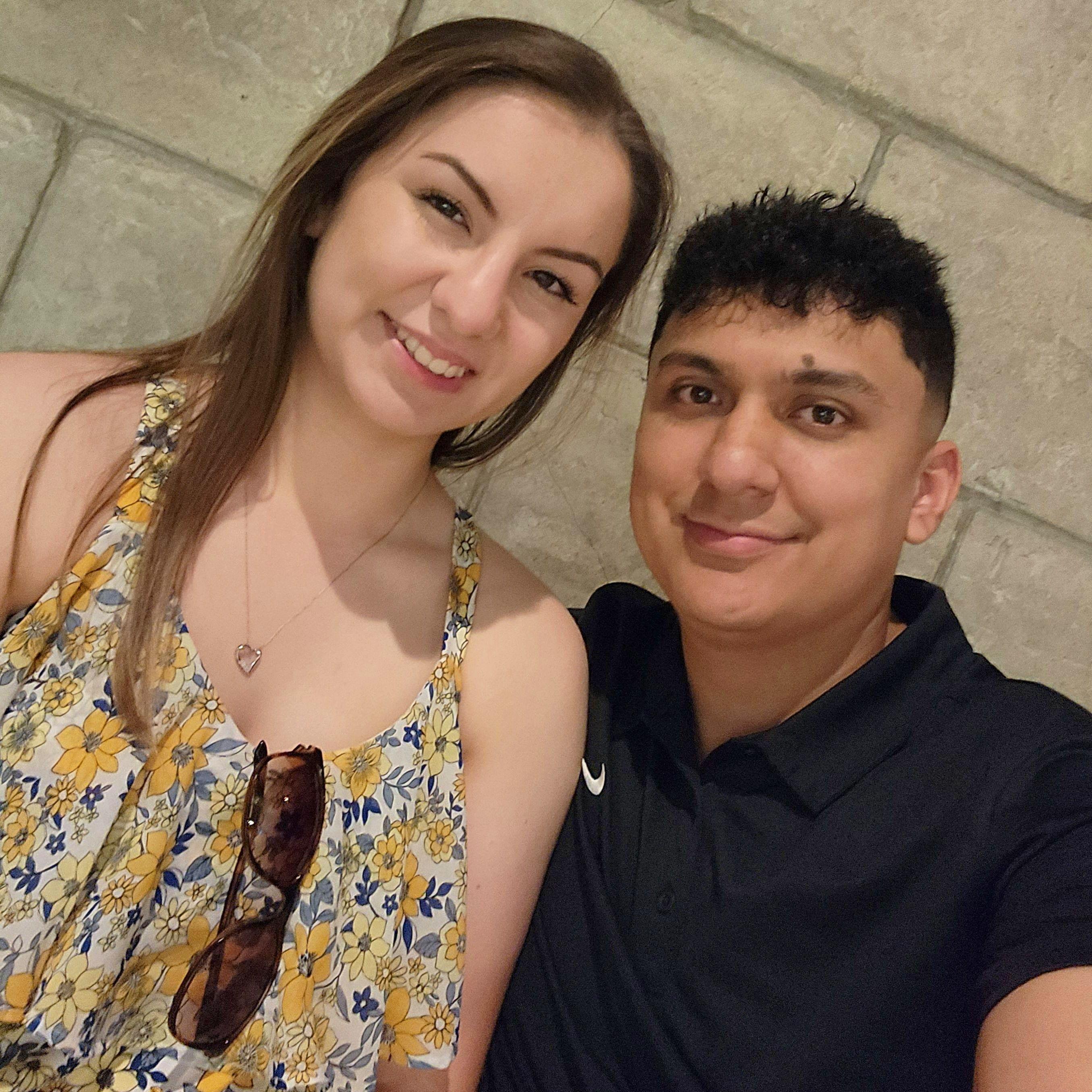 Hanging out in the Houston Aquarium 
July 2022