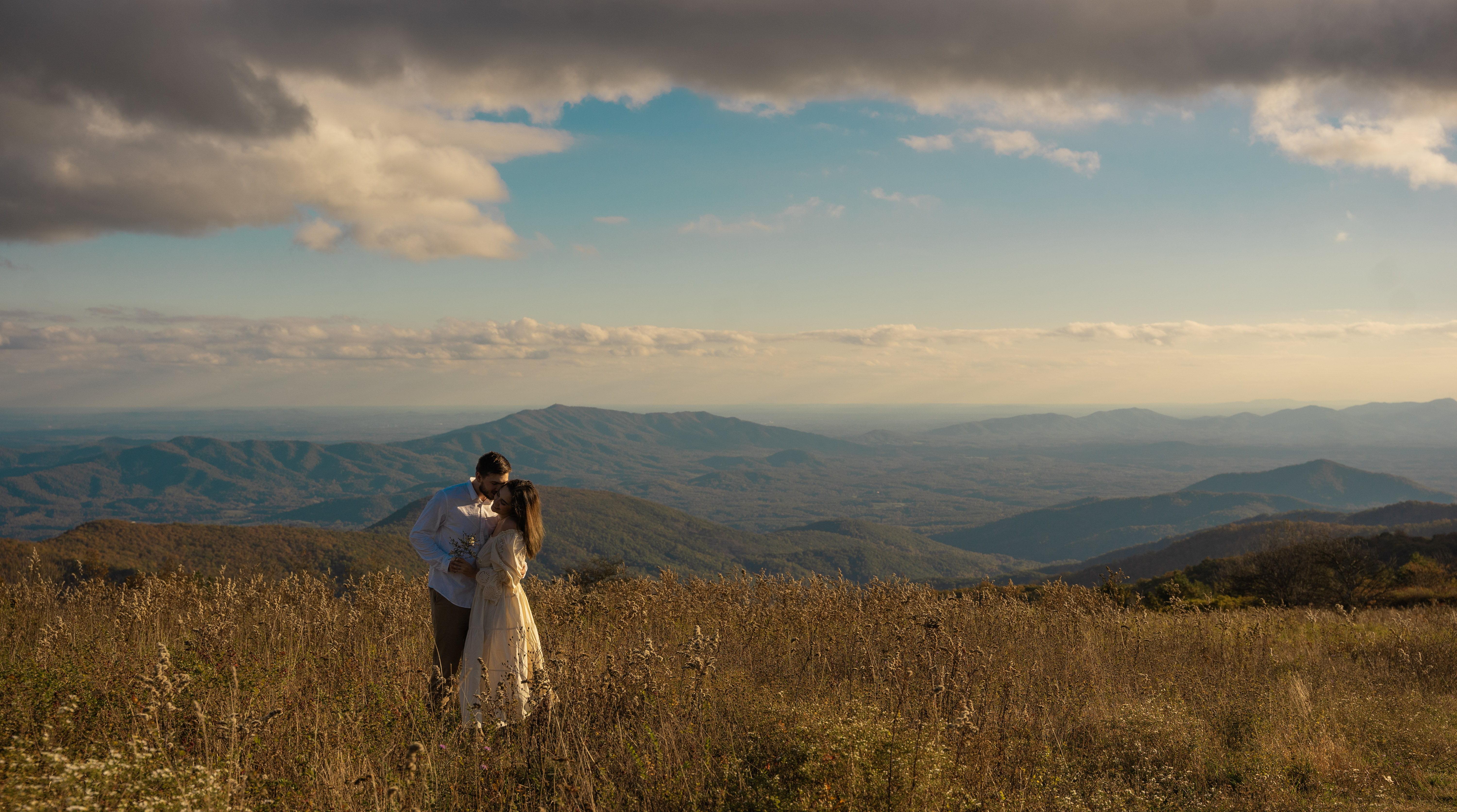 The Wedding Website of Haley Grosvenor and Jared Critzer