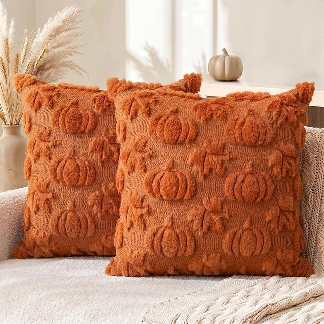 AVOIN colorlife Fall Pumpkin Maple Leaves Caramel Throw Pillow Covers, 18 x 18 Inch Autumn Thanksgiving Harvest Soft Plush Faux Fur Jacquard Cushion Case Decoration for Sofa Set of 2