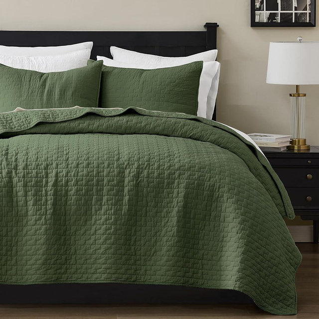 palassio Olive Green 100% Cotton Quilt Queen Size Bedding Sets with 2 Pillow Shams, Textured Lightweight Soft Bedspread Shabby Chic Coverlet, Quilted Comforter Bed Cover for All Season, 3 Pieces