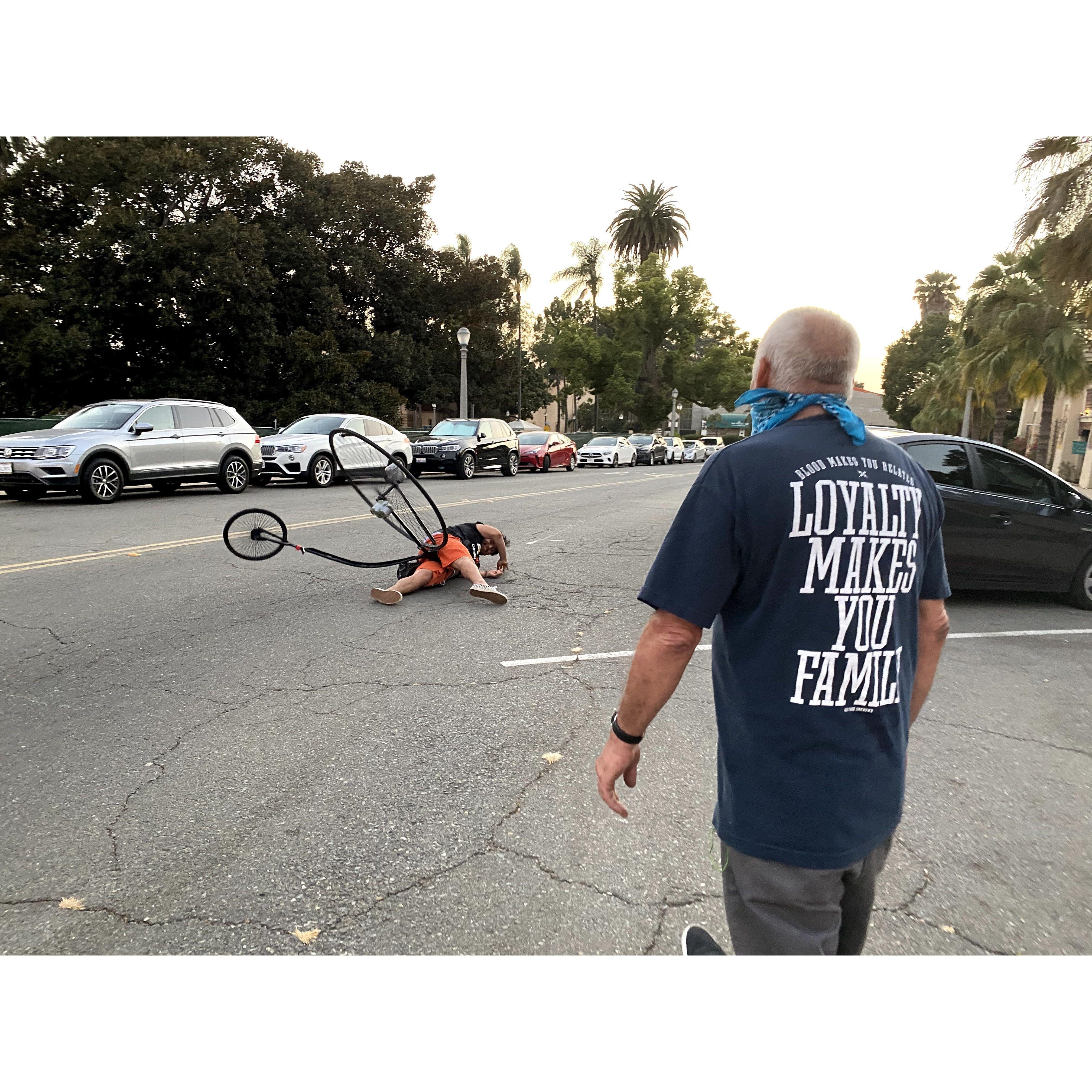 On one of our first adventures, we visited San Diego, Cris being the most adventurous person we know, asked a stranger to try out their bicycle and avoided their safety tips. These are the results.