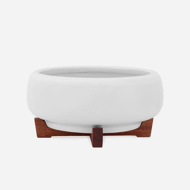 Case Study Ceramics® Table Top Granada with Wood Stand