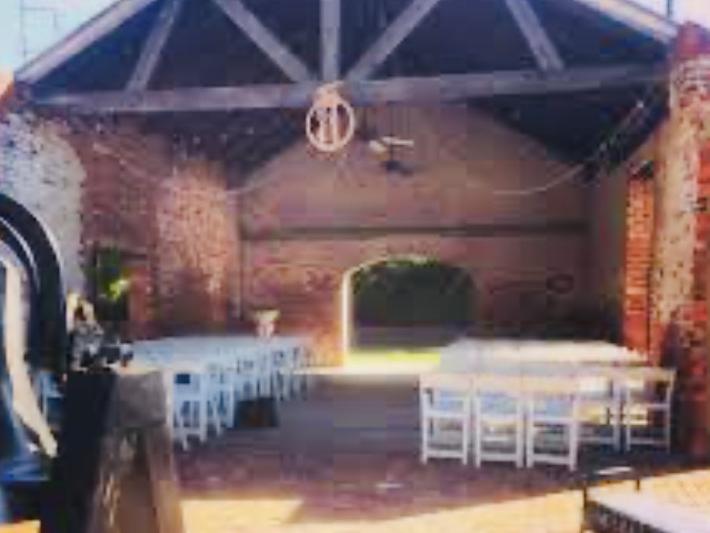 The Wedding Website of Nicholas Edmond and Mary Mixon