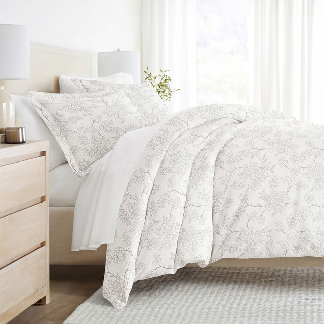 Soft Farmhouse Florals Premium 3PC Duvet Cover & Shams Set, Ultra Soft - Becky Cameron, Vine / Gray, Full/Queen