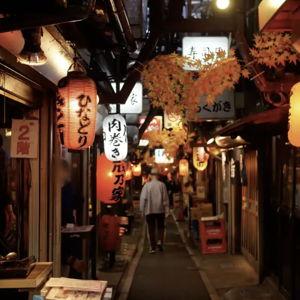 Tokyo: Shinjuku Local Bar and Izakaya Guided Walking Tour