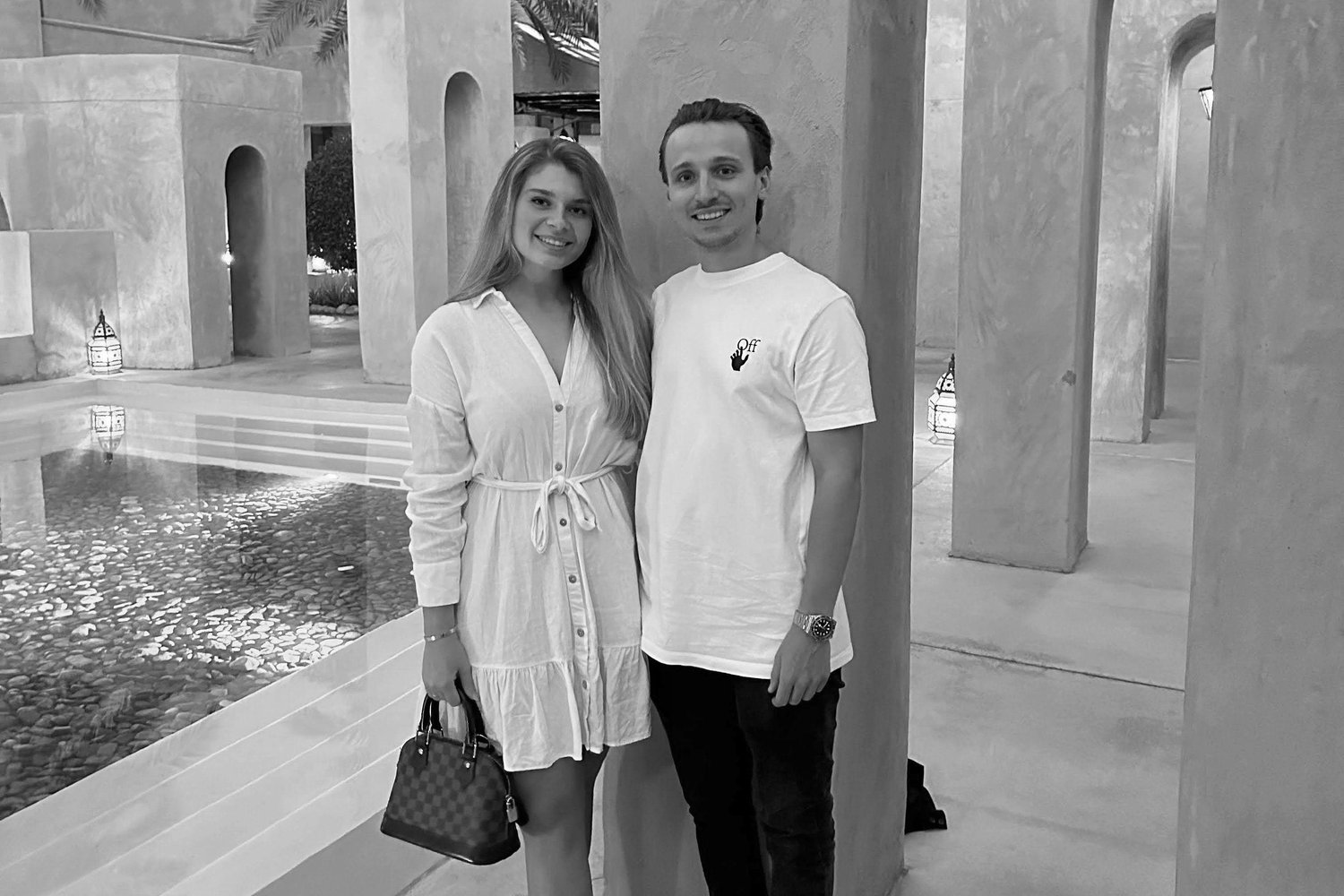 The Wedding Website of Laura Jones and Jake Robinson