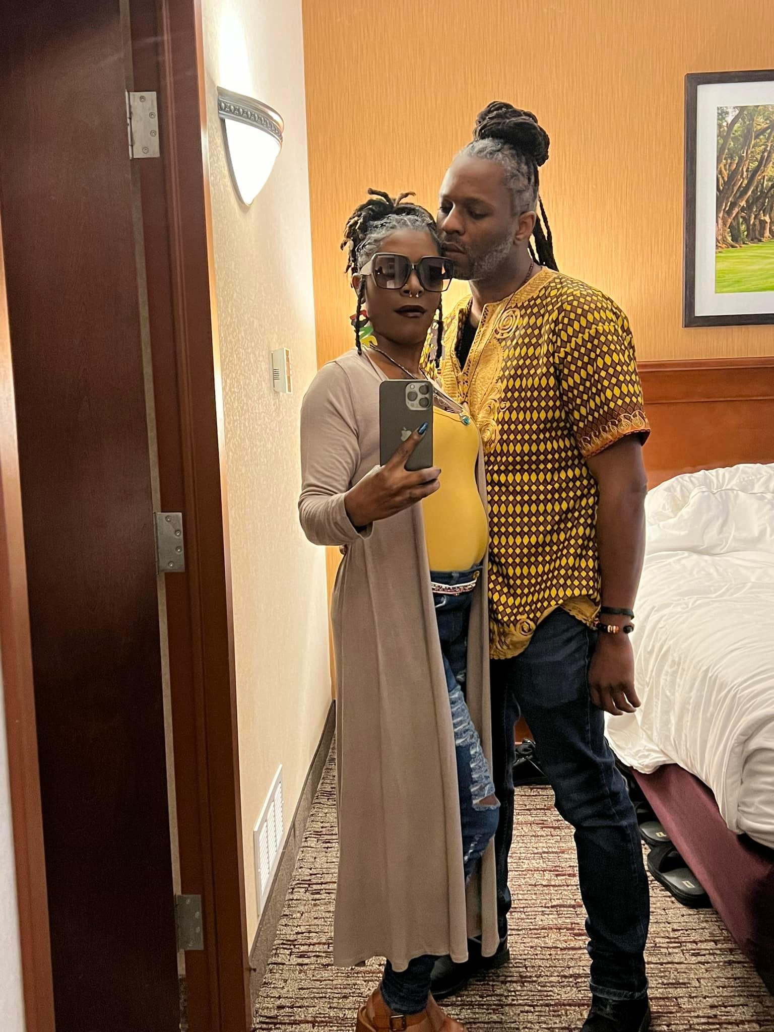 The Wedding Website of Sajata B. Henry and Tommy L. Jones