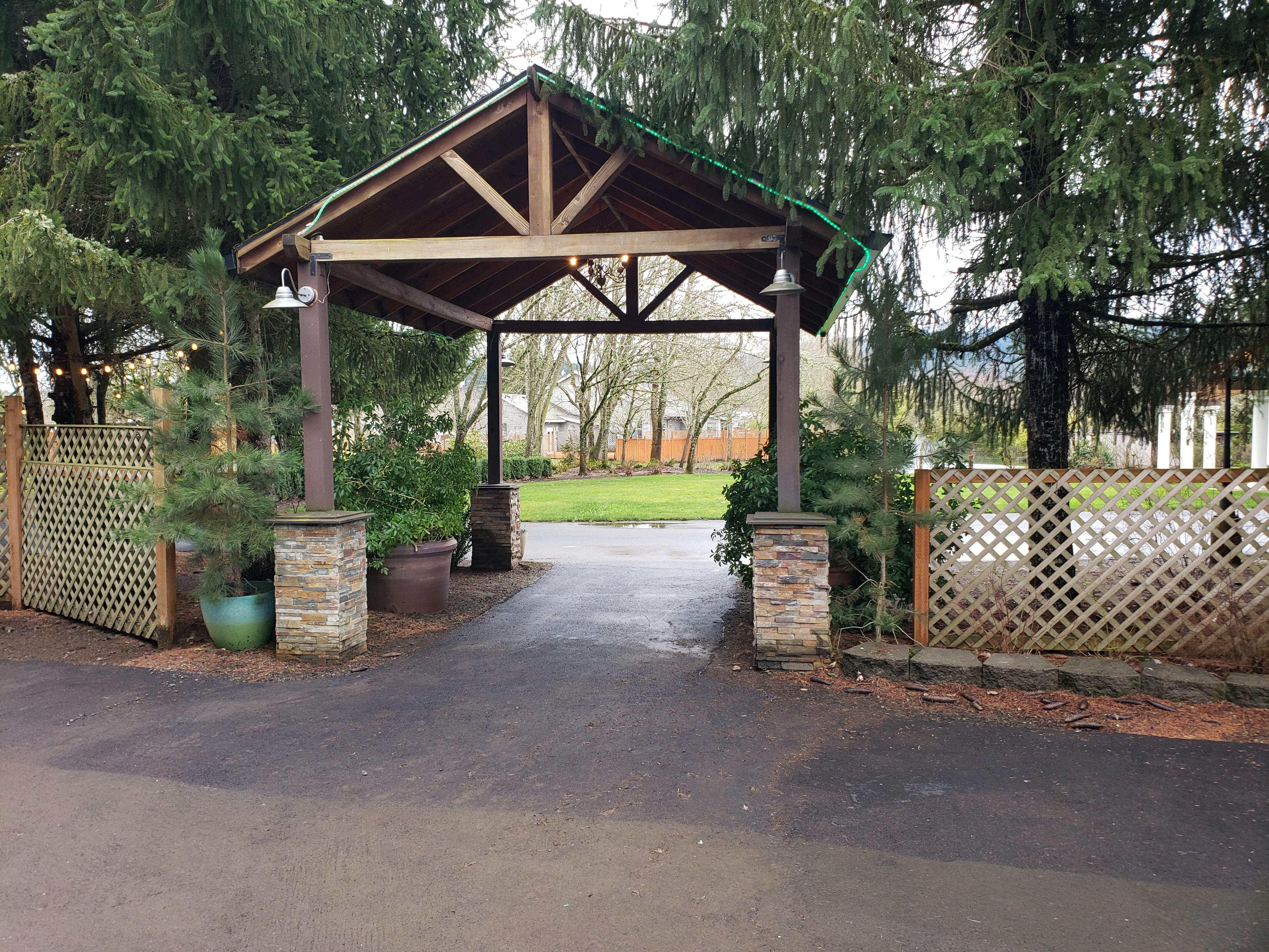 The Wedding Website of Matthew Hopp and Kirsten Londeree