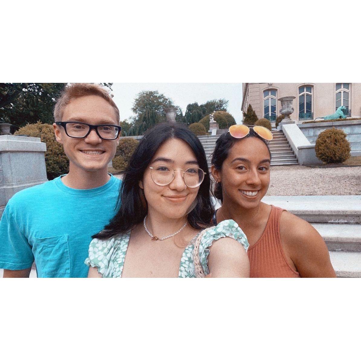 Newport Mansions with Jessi