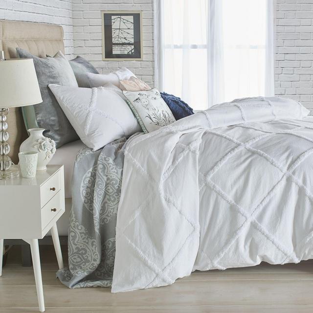 Peri Home Chenille Lattice Comforter Set, Full/Queen