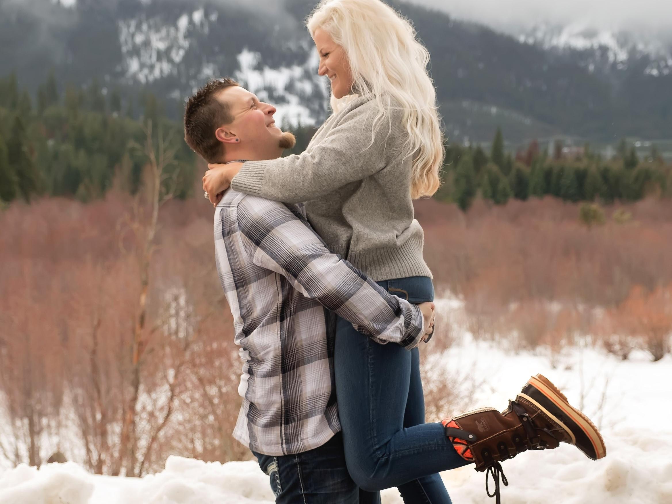 The Wedding Website of Nicole Schmidt and Brian Stoss
