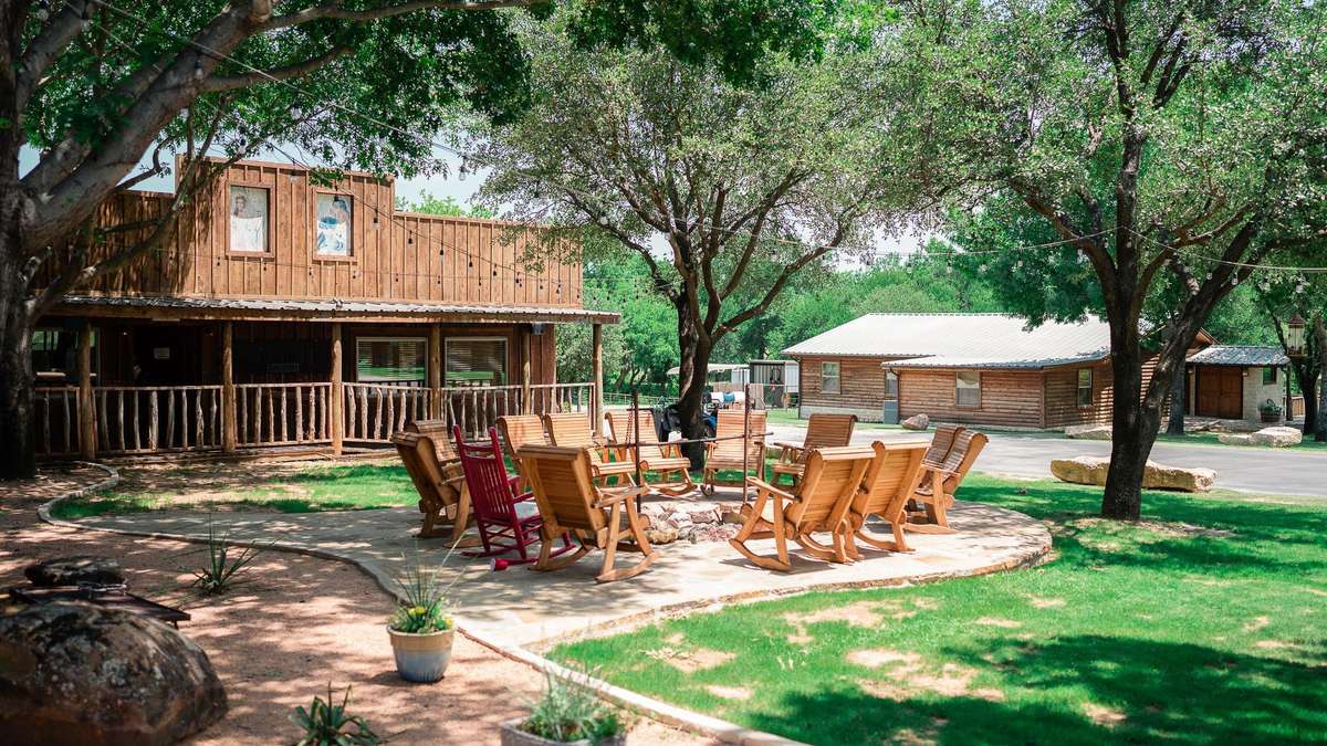 Lucky Spur Ranch Retreat | Wedding Venues | Cost, Reviews & Photos | Zola