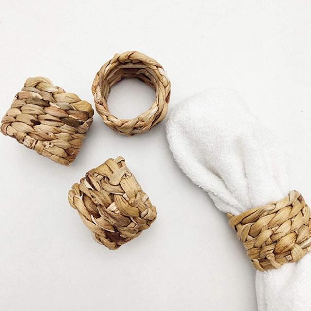 Woven Napkin Rings Set of 6, Rustic Napkin Ring Holders Handmade by Natural Water Hyacinth, Fall Napkin Holders Braided Serviette Buckle Holder for Farmhouse, Thanksgiving, Christmas, Dinner Party