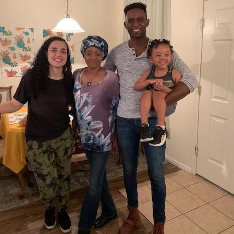 Ana's first time meeting Raisu's mom