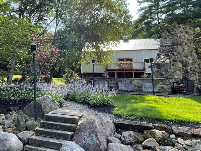 The Wedding Website of Tayler Mcpherran and Alec Glover