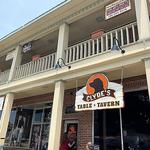 Clyde's Table and Tavern