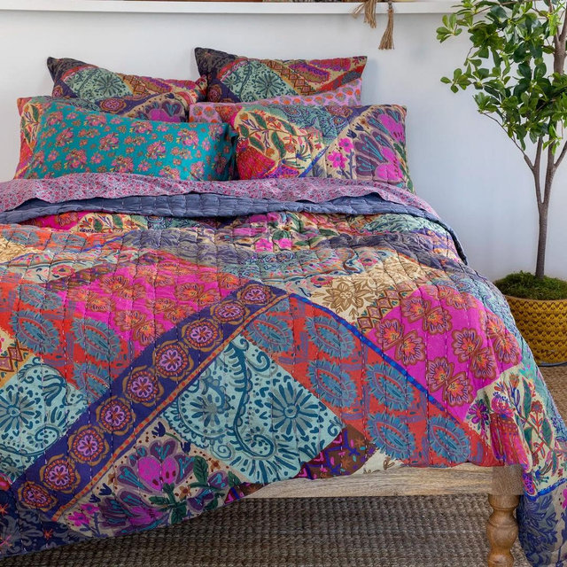 Bungalow Reversible Cotton Quilt - Boho Blooms Patchwork