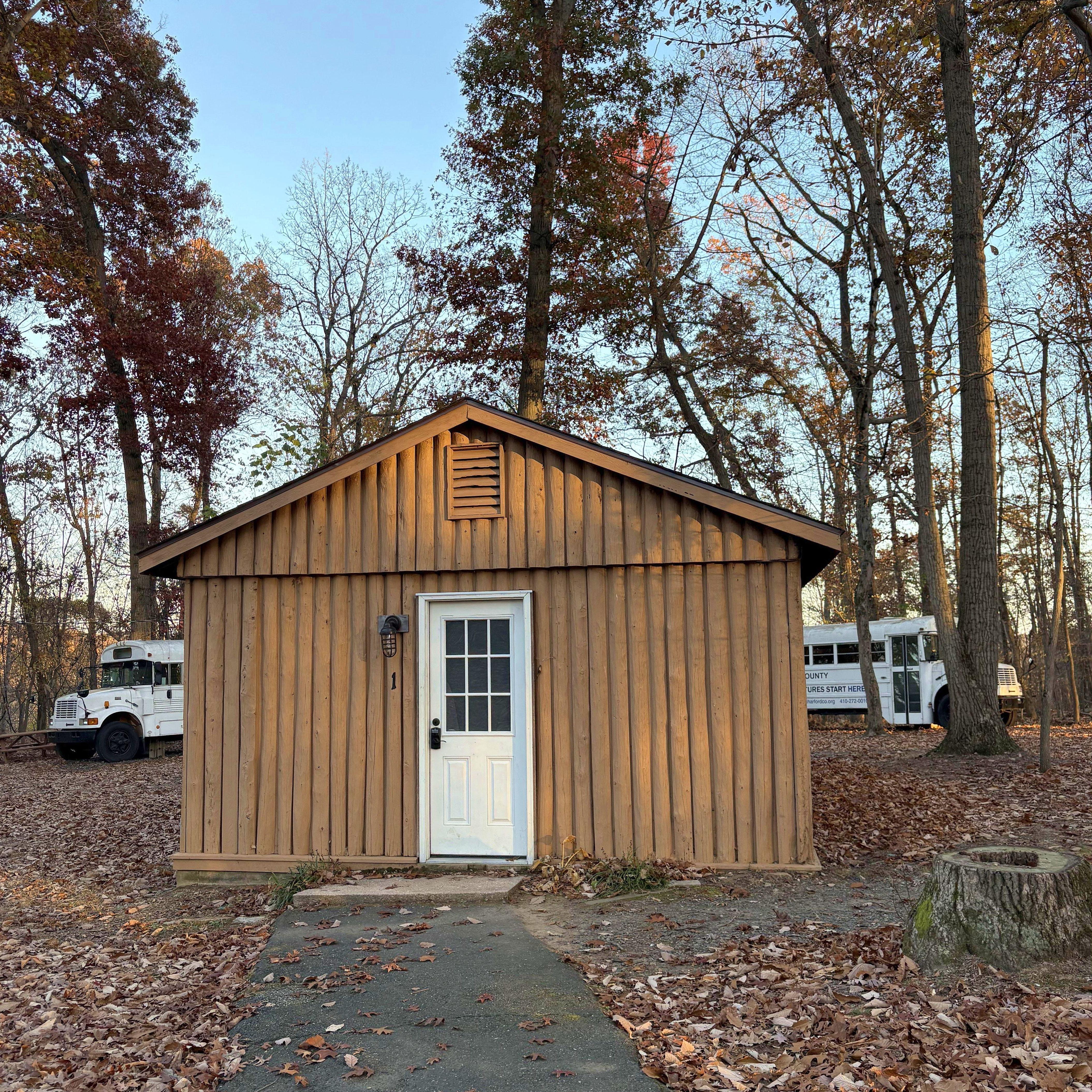 A sample cabin with Queen beds!