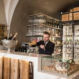 Farina Restaurant