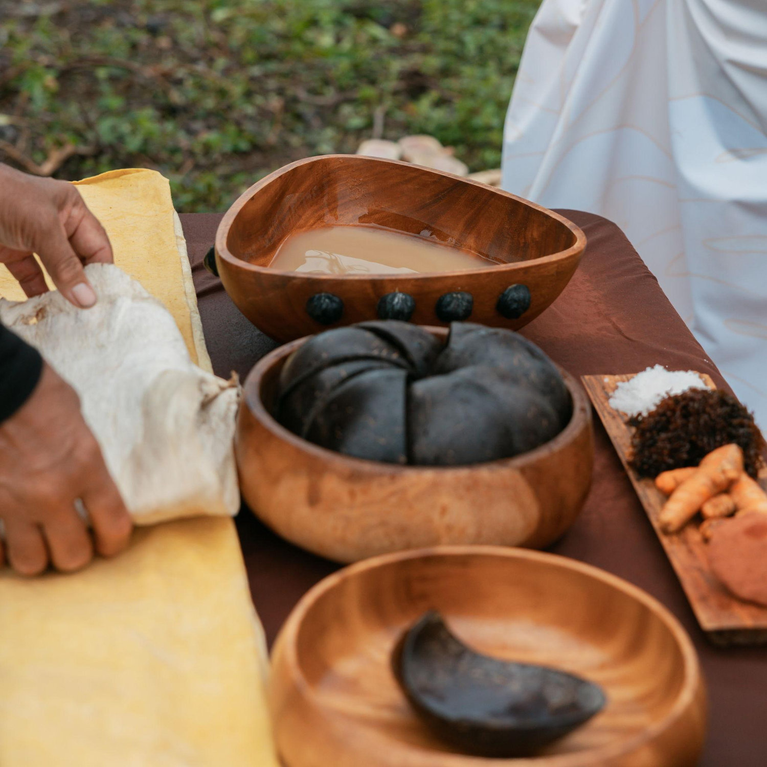 We chose an Awa ceremony to bring peace intentionally into our union