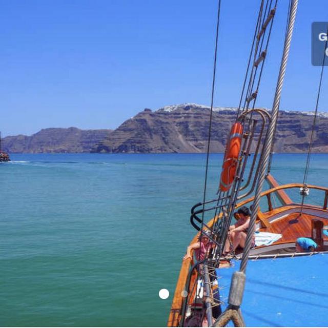 Volcanic Islands Cruise with Hot Springs Visit in Santorini