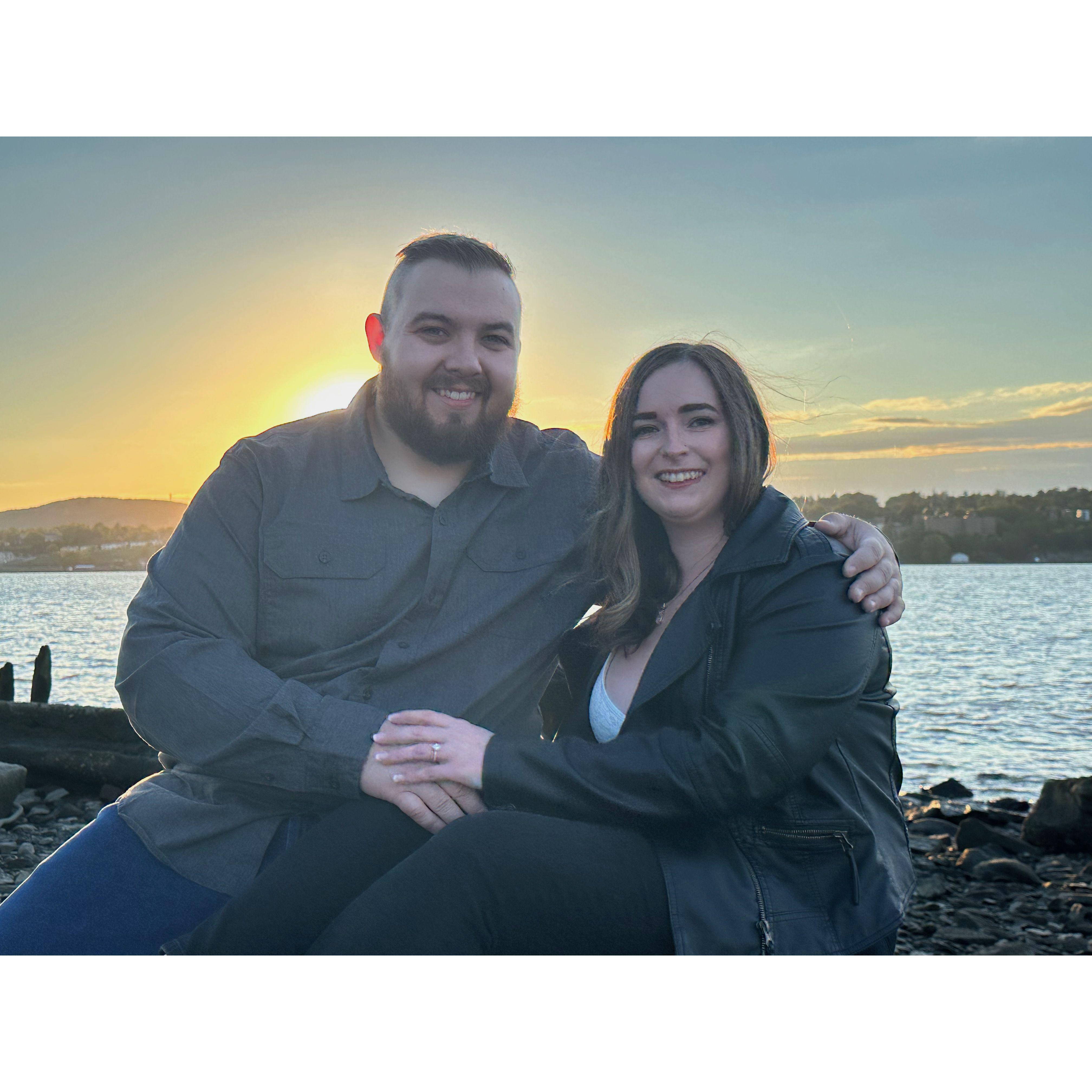Engagement photos at the Beacon waterfront. Big thank you to Marcus who took these amazing photos.