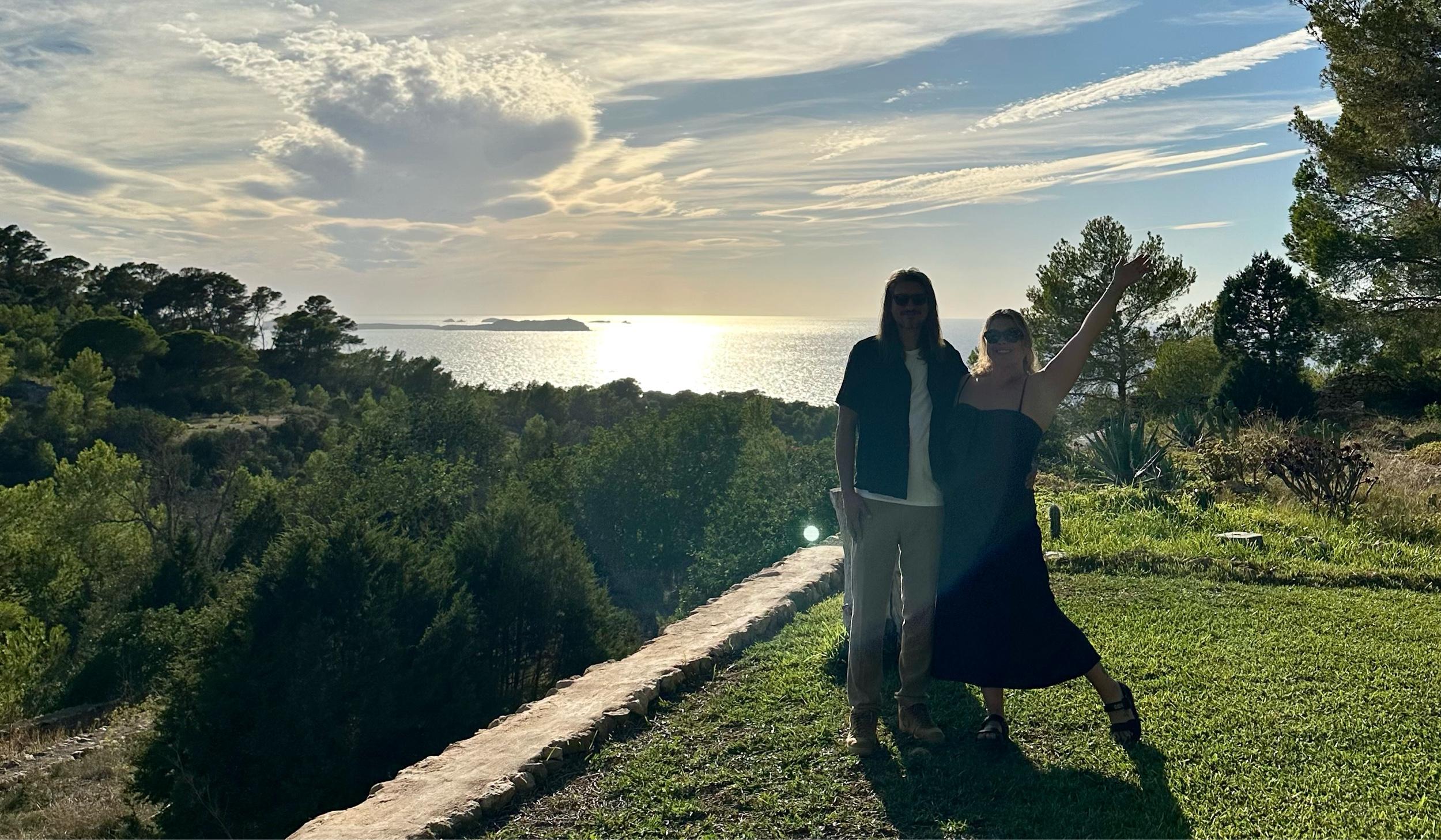 The Wedding Website of Manon Manoeuvre and Jeffrey Parton
