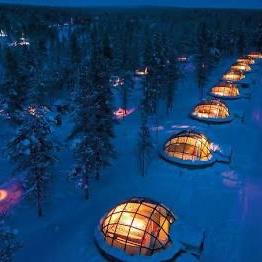 Northern Lights Winter Escape