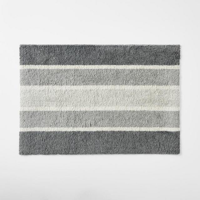 Hold Everything Stair Step Stripe Laundry Mat, 2" x 3"