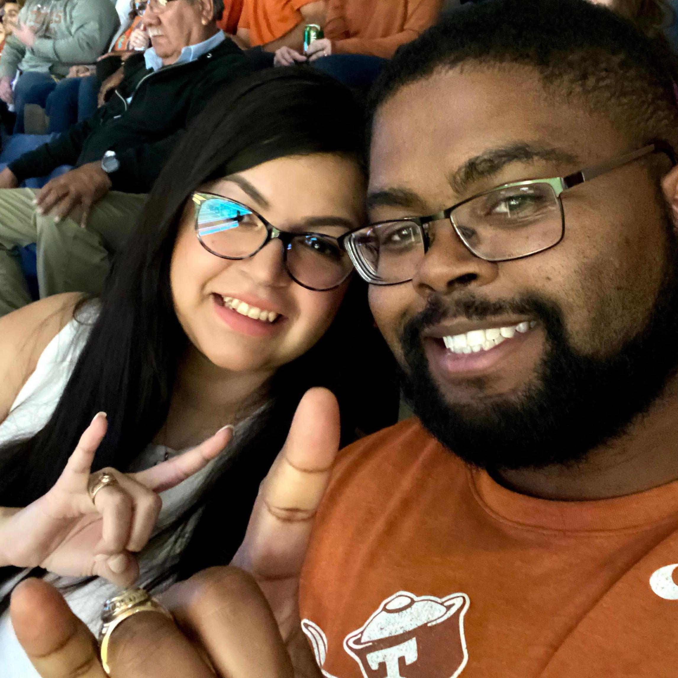 Hook 'em!