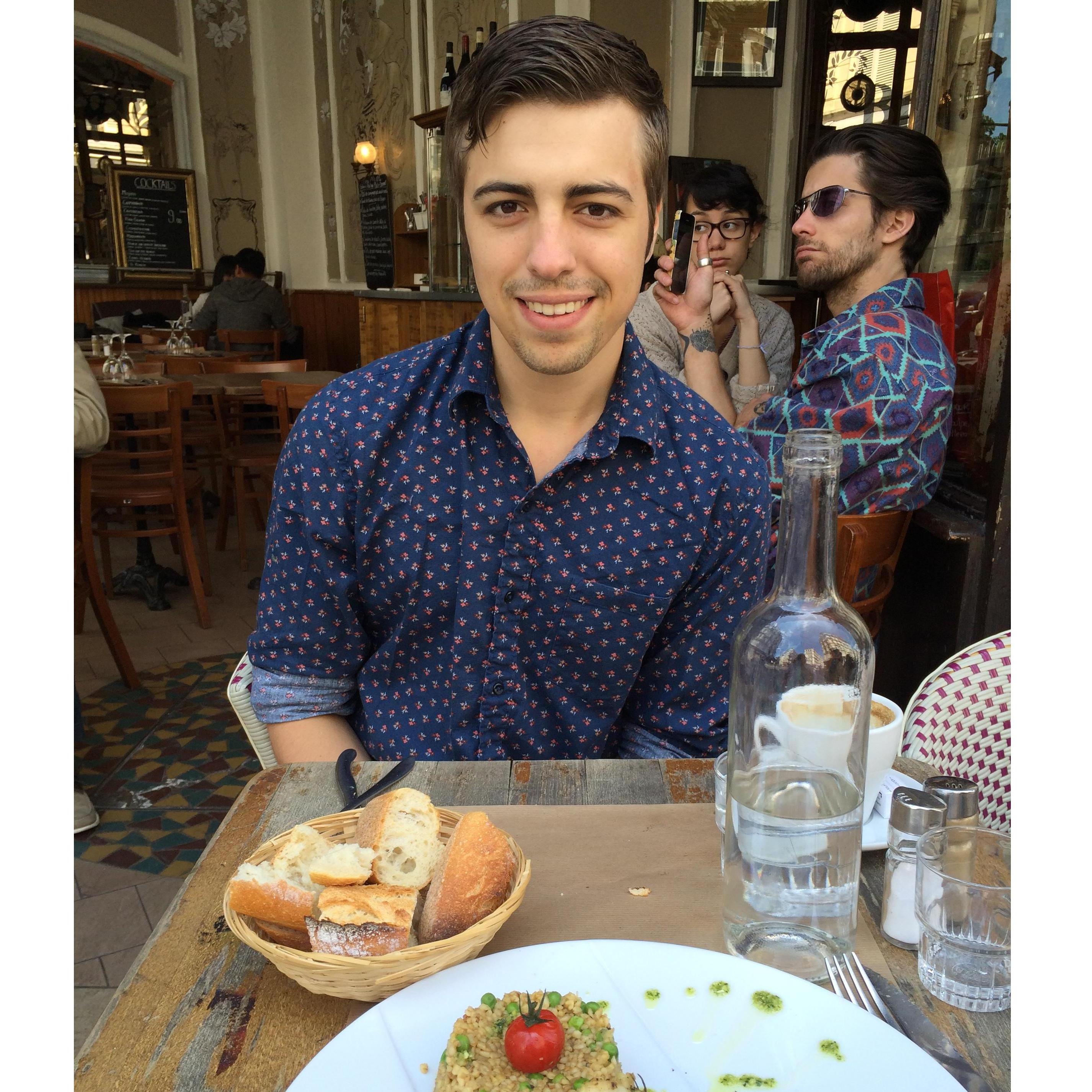 Nicholas eating lunch in Paris!