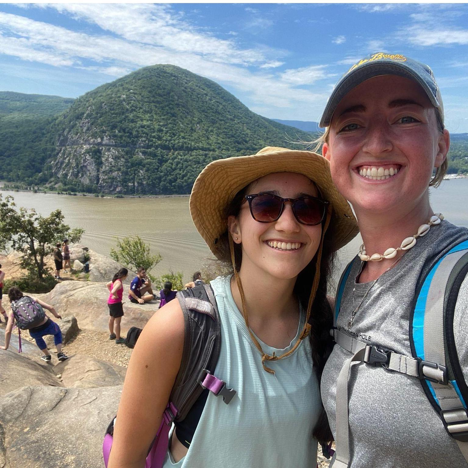 Hiking by the Hudson