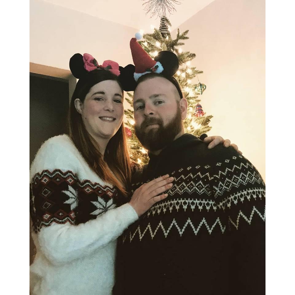 Our second christmas, in our new apartment!!