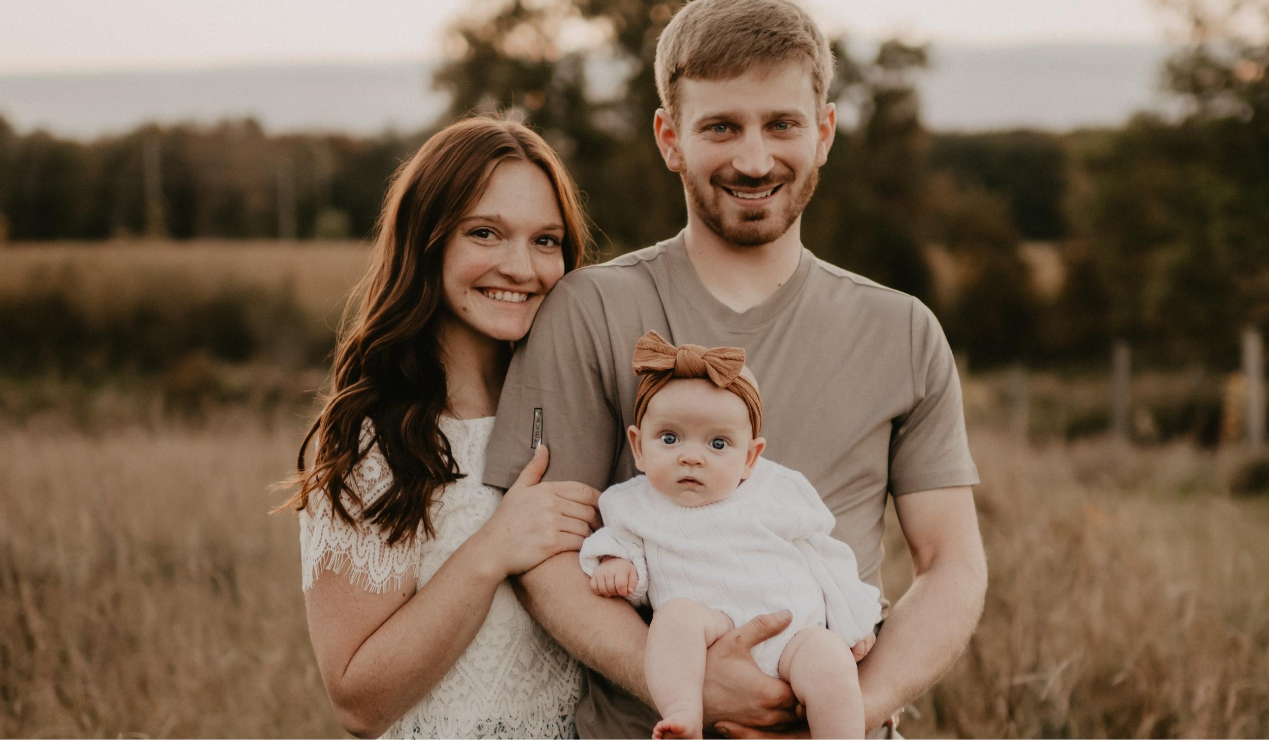The Wedding Website of Nicole Hoefs and Sean Shively