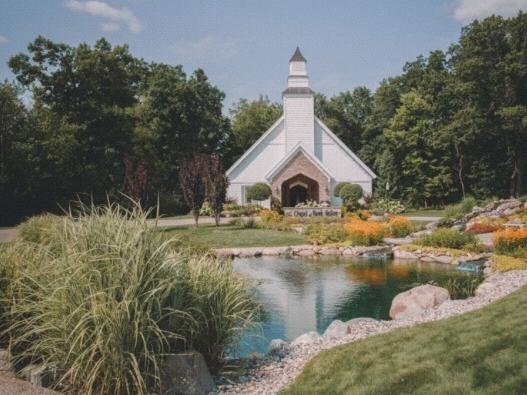 The Wedding Website of Rickey Taylor and Caitlin Catt