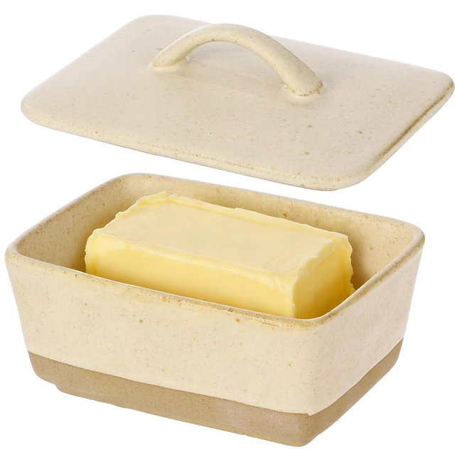 Ceramic Butter Dish with Lid, 450 ml Vintage European Square Butter Dish with Handle, Airtight Storage Container for Kitchen Countertop, Dining Baking (White)